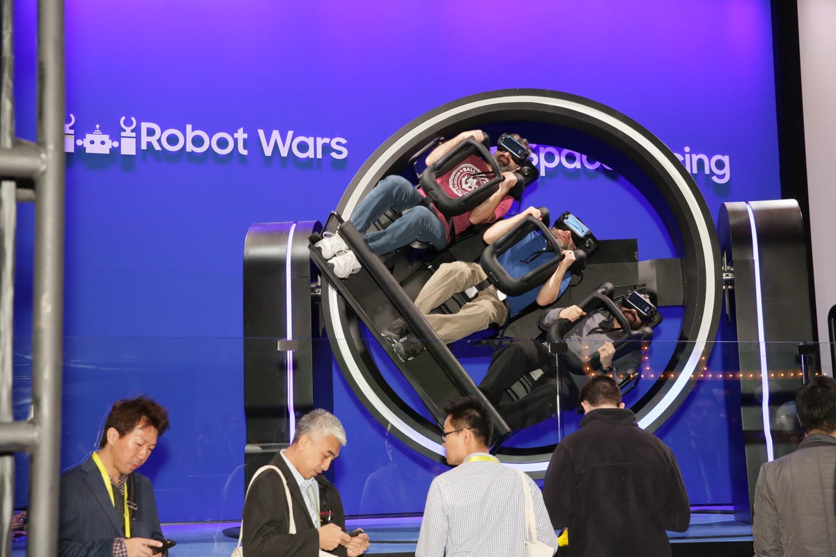 samsung-vr-rides-ces-2017-14.jpg