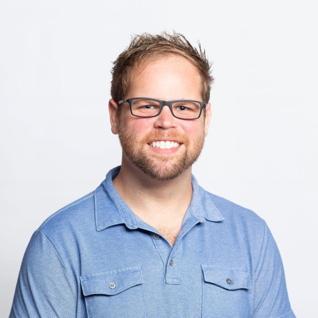 Headshot of Sean Szymkowski