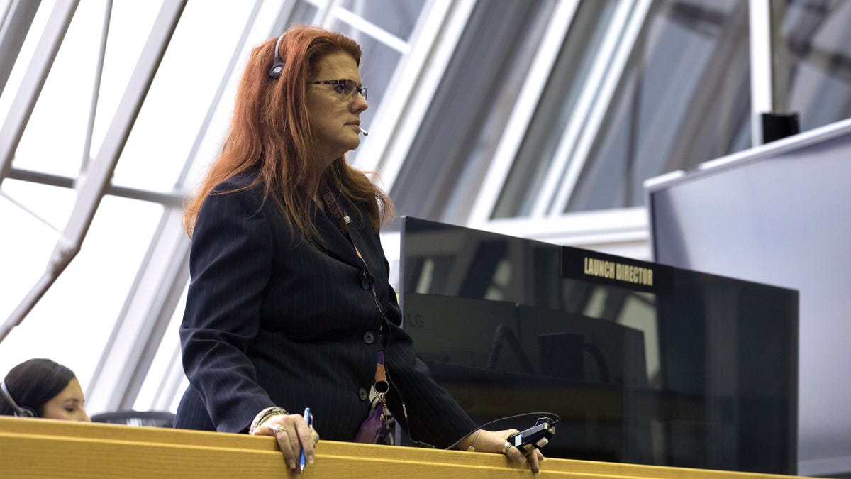 6-3-charlie-blackwell-thompson-nasa