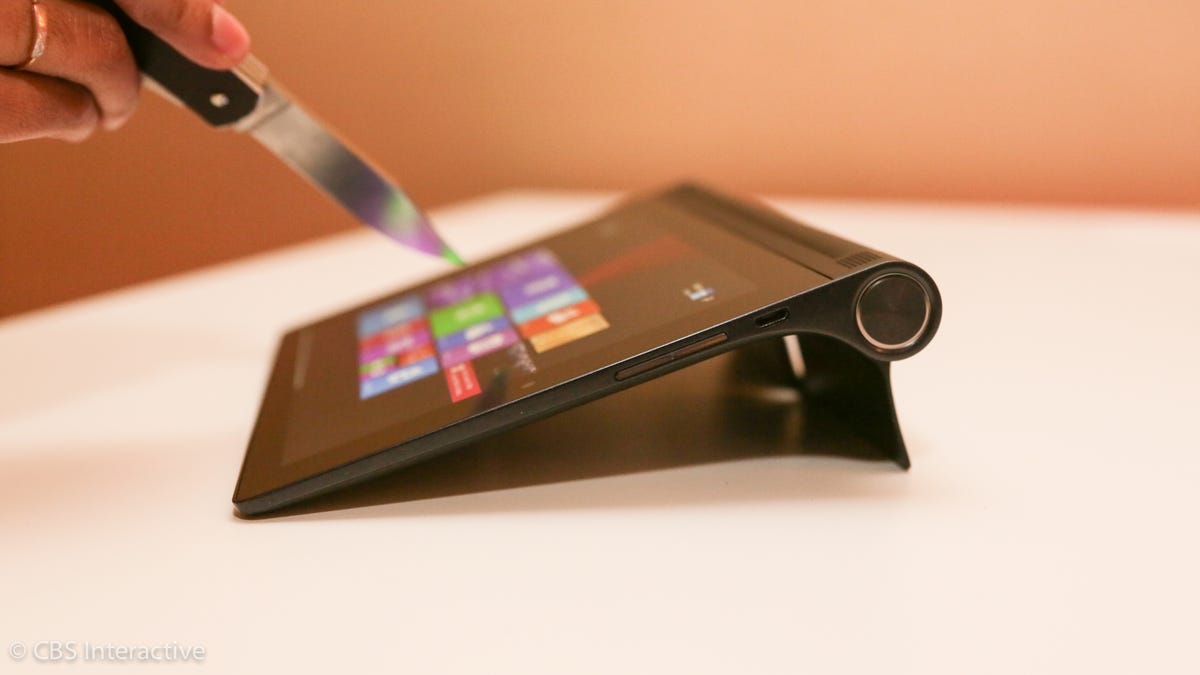 lenovo-yoga-tab-2-with-any-pen-ces-2015-005-1.jpg