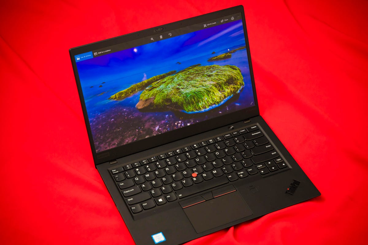 lenovo-thinkpad-x1-carbon-laptop-ces-2018-7310