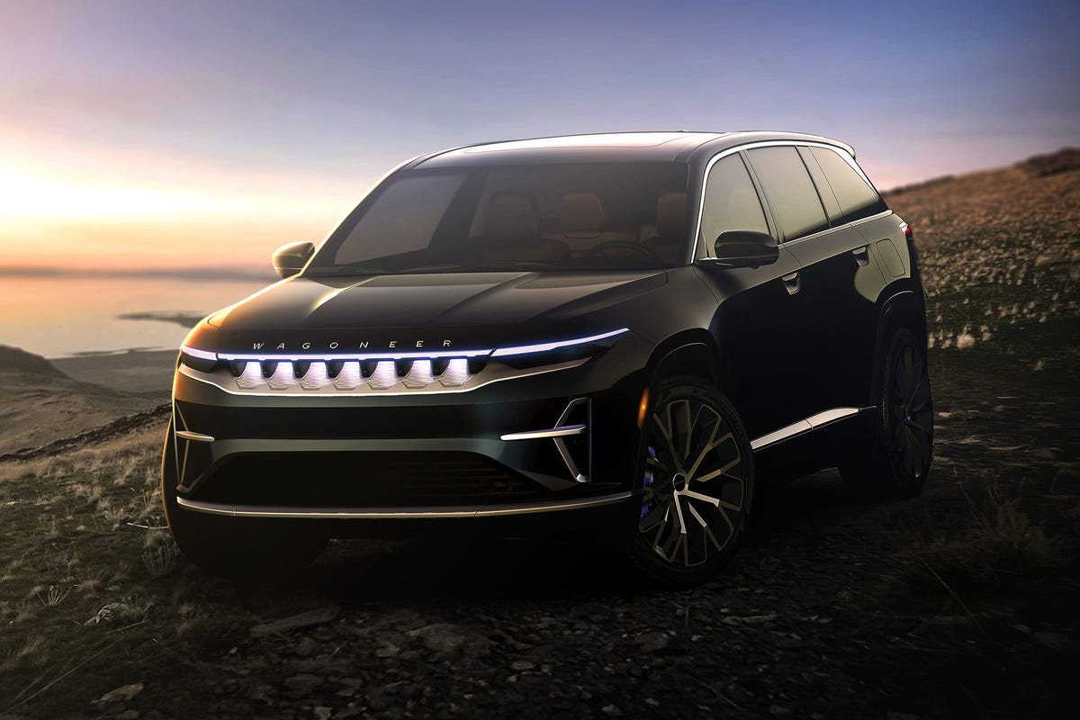 Front 3/4 view of the Jeep Wagoneer S