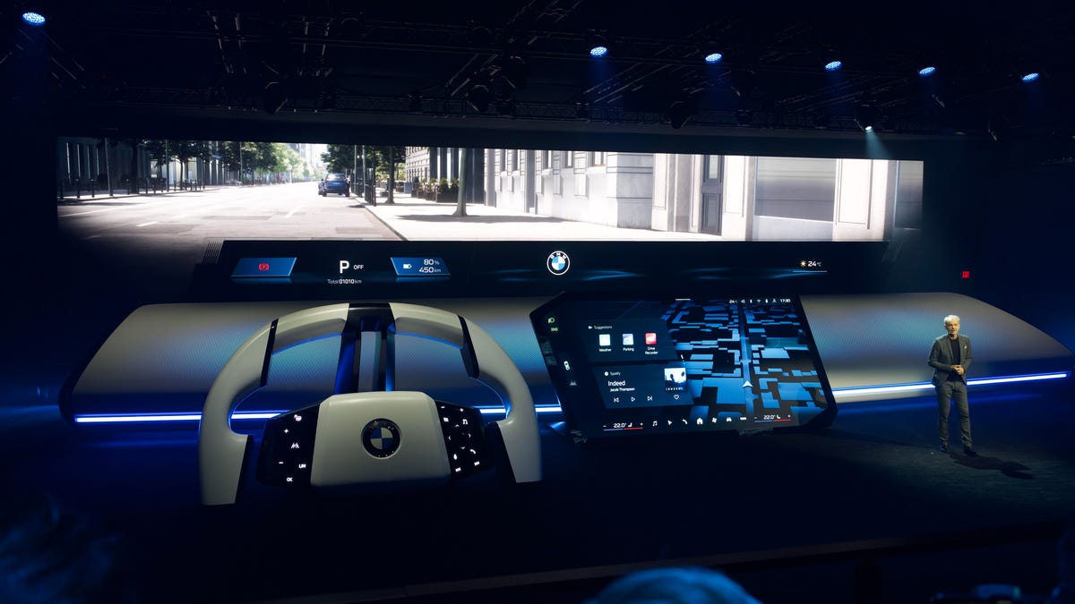 BMW Panoramic iDrive at CES 2025