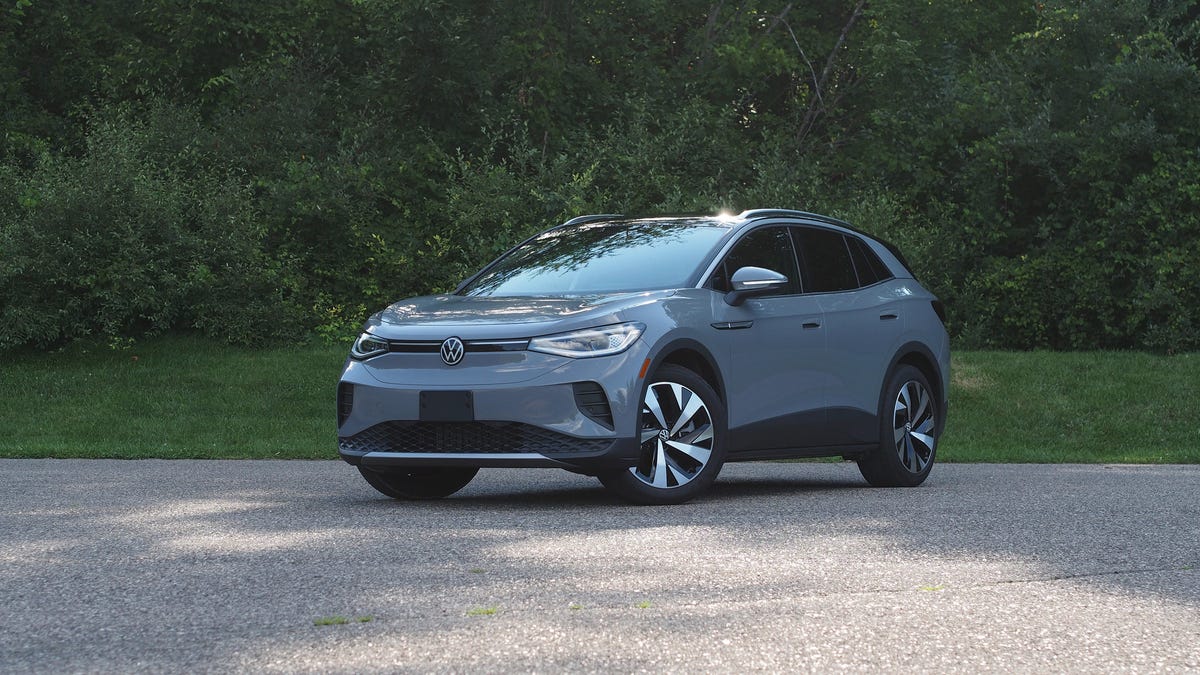 2022 Volkswagen ID 4 Pro S - front end