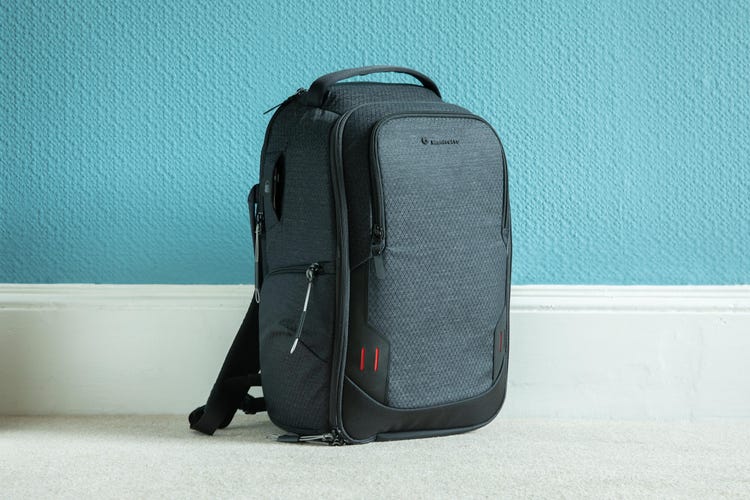 best-photography-backpack-cnet-manfrotto-pro-light-frontloader