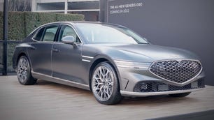 genesis-g90-2023-first-look-holdingstill-cms