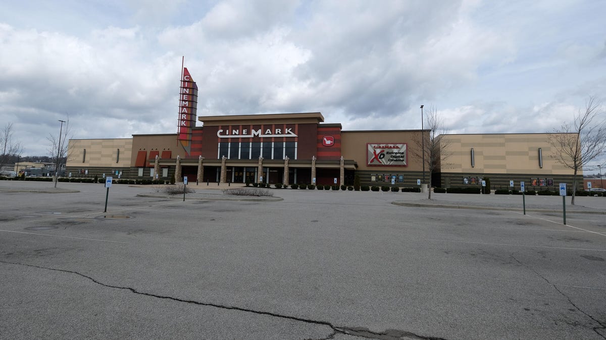 cinemark-gettyimages-1207851414