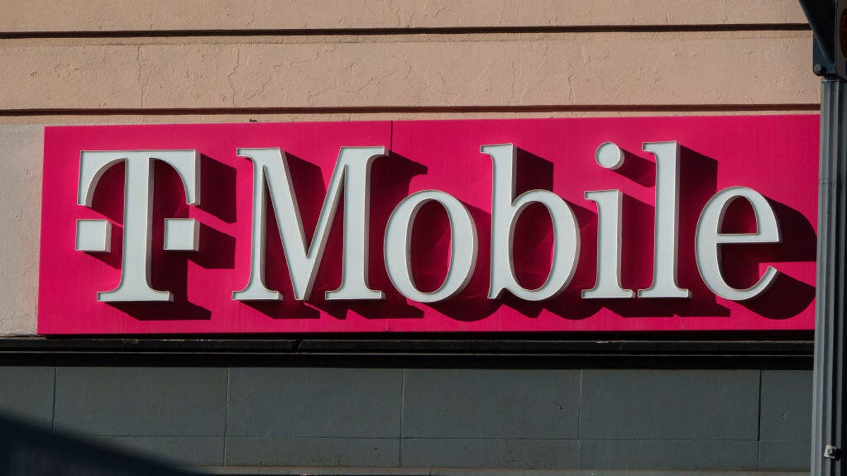 T-Mobile icon on storefront