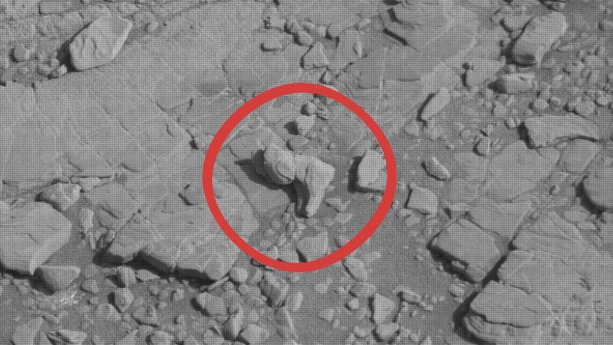 curiositymarsrockaug1