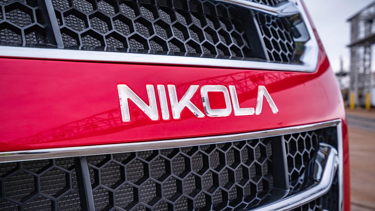 Nikola logo