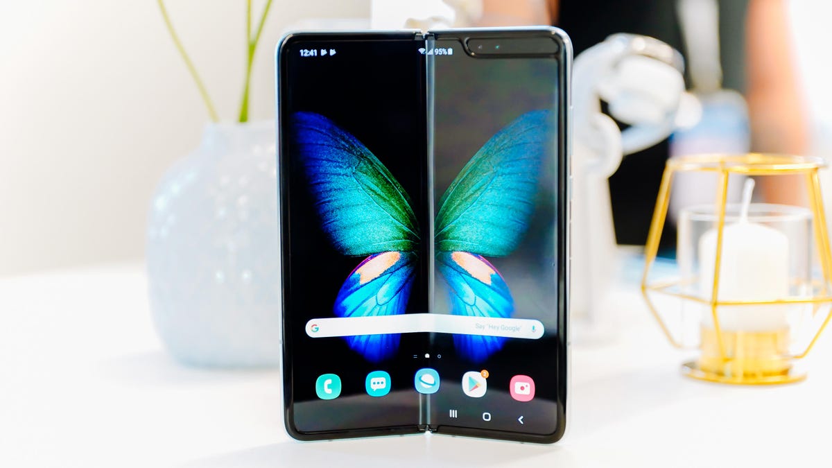 galaxy-fold-fixed-3