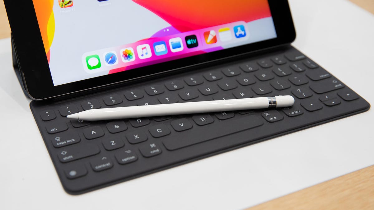 apple-event-091019-ipad-7th-gen-10-2-8849