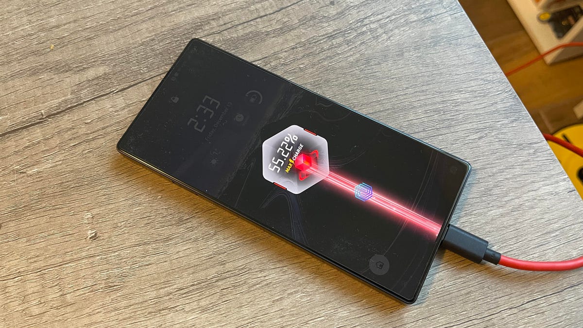 RedMagic 10 Pro fast charging