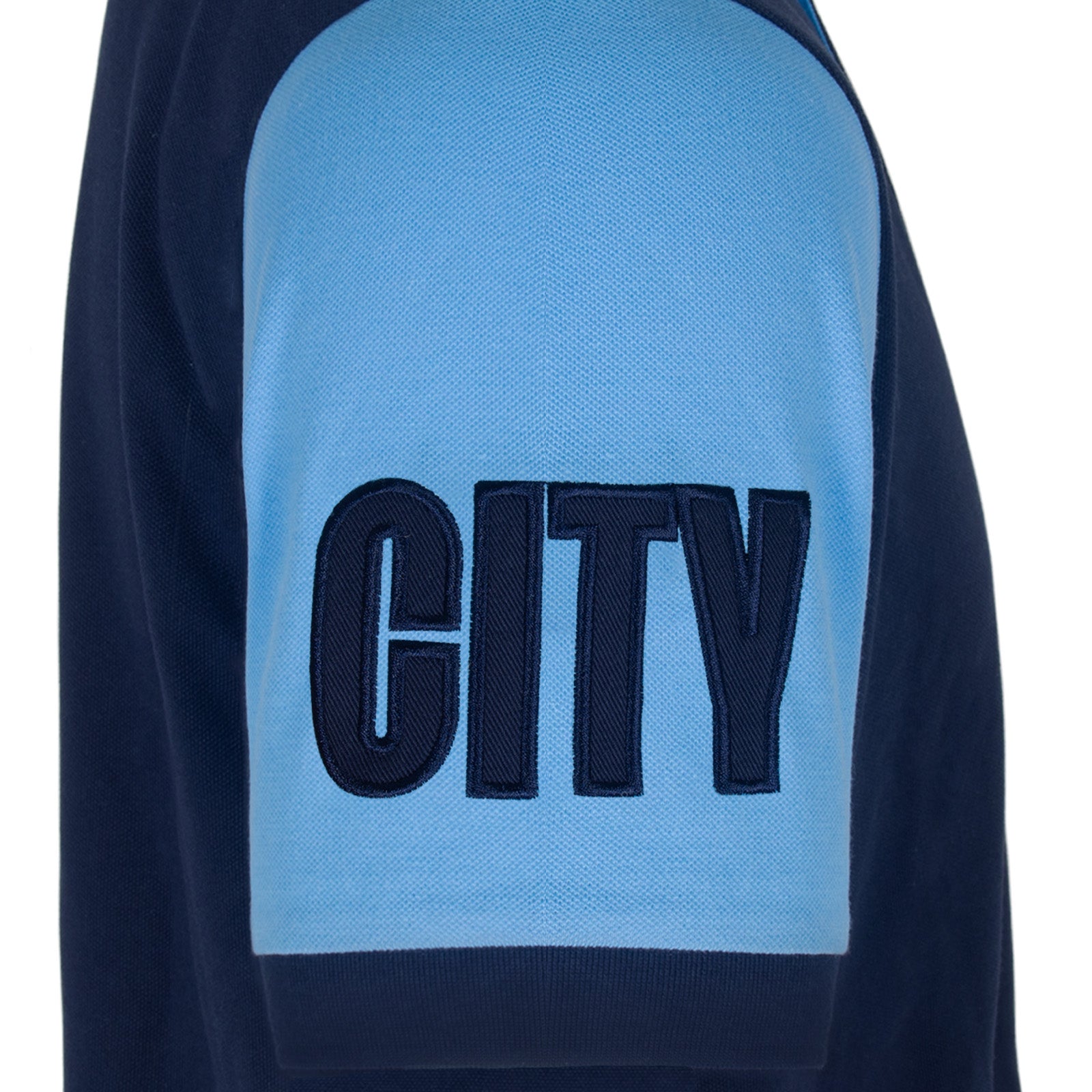 Man City kids polo shirt in grey with club crest to the chest.