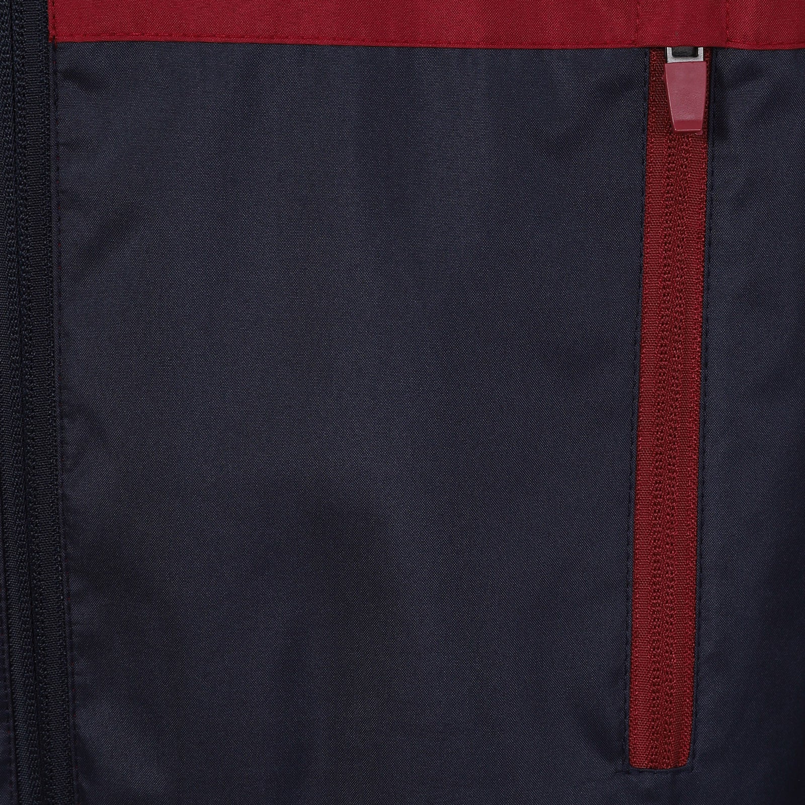 West Ham kids shower jacket in navy blue with club crest to chest.