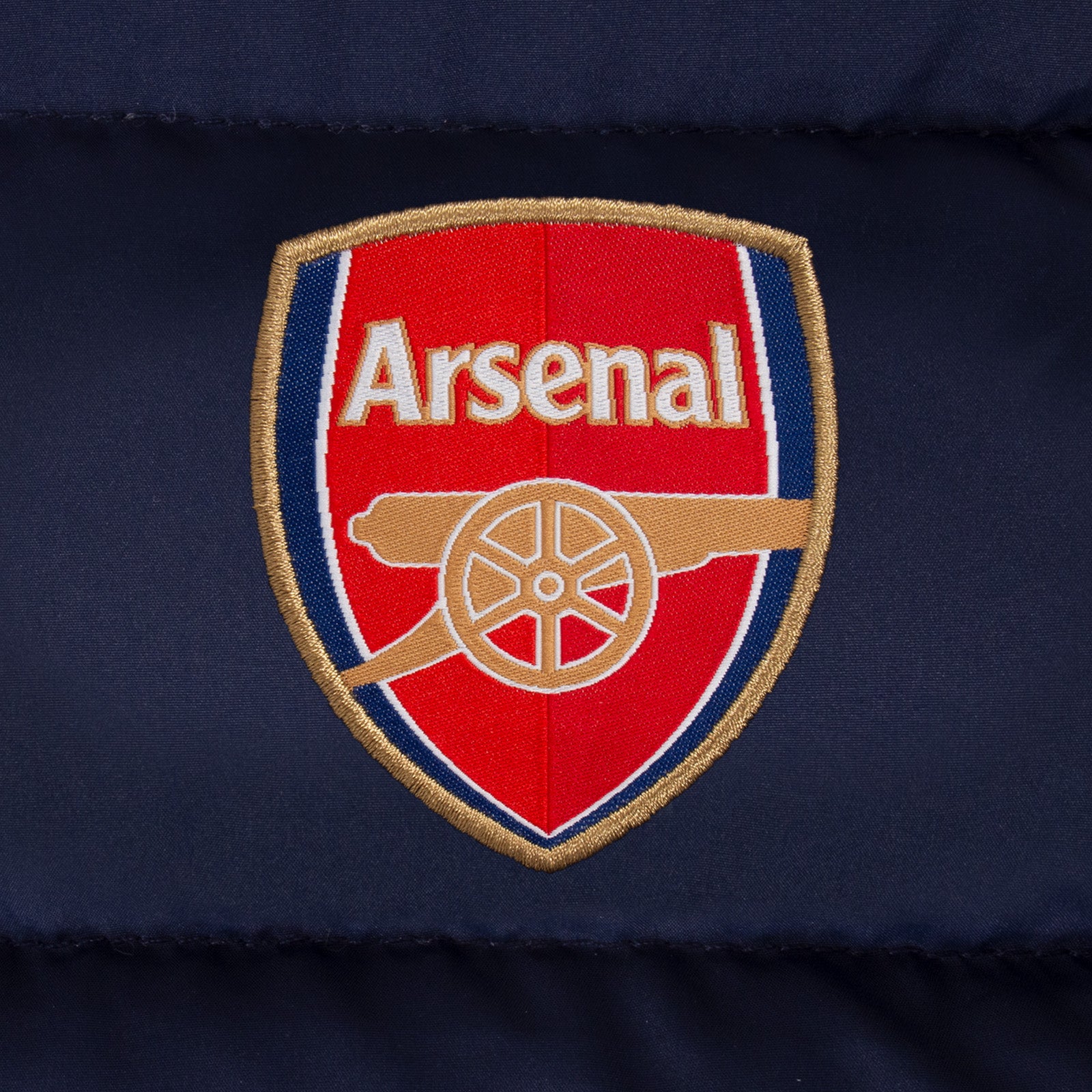 Arsenal adults gilet in navy blue with club crest to chest.