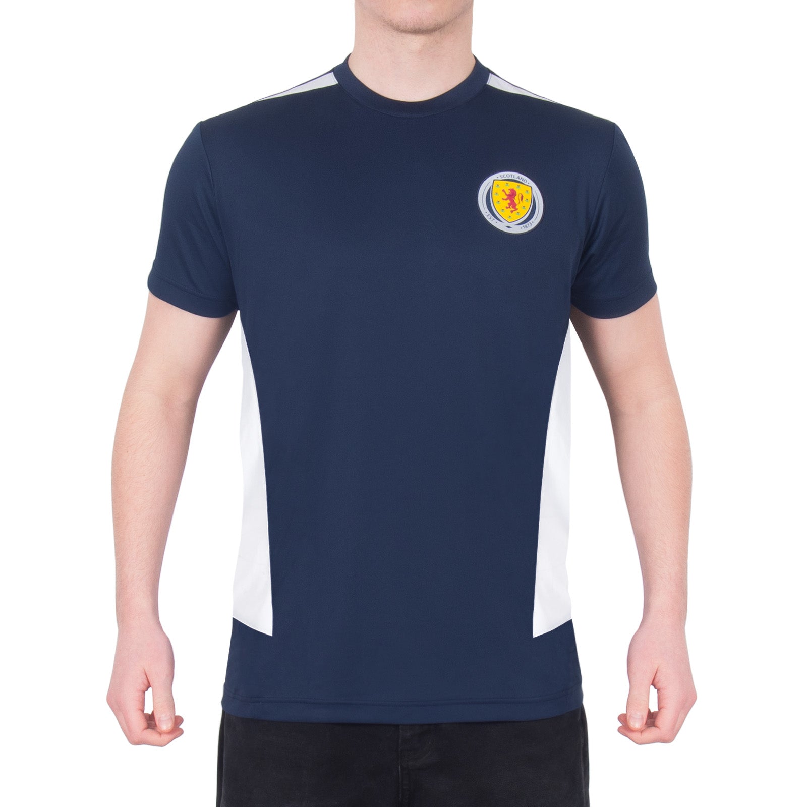 Scotland adults poly T-shirt in navy blue with national crest to chest.