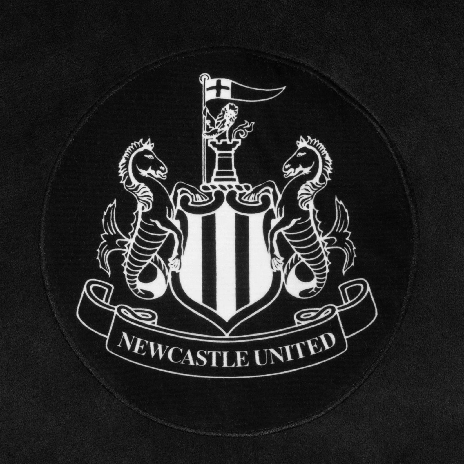 Newcastle United oversized hoodie blanket for adults in black
