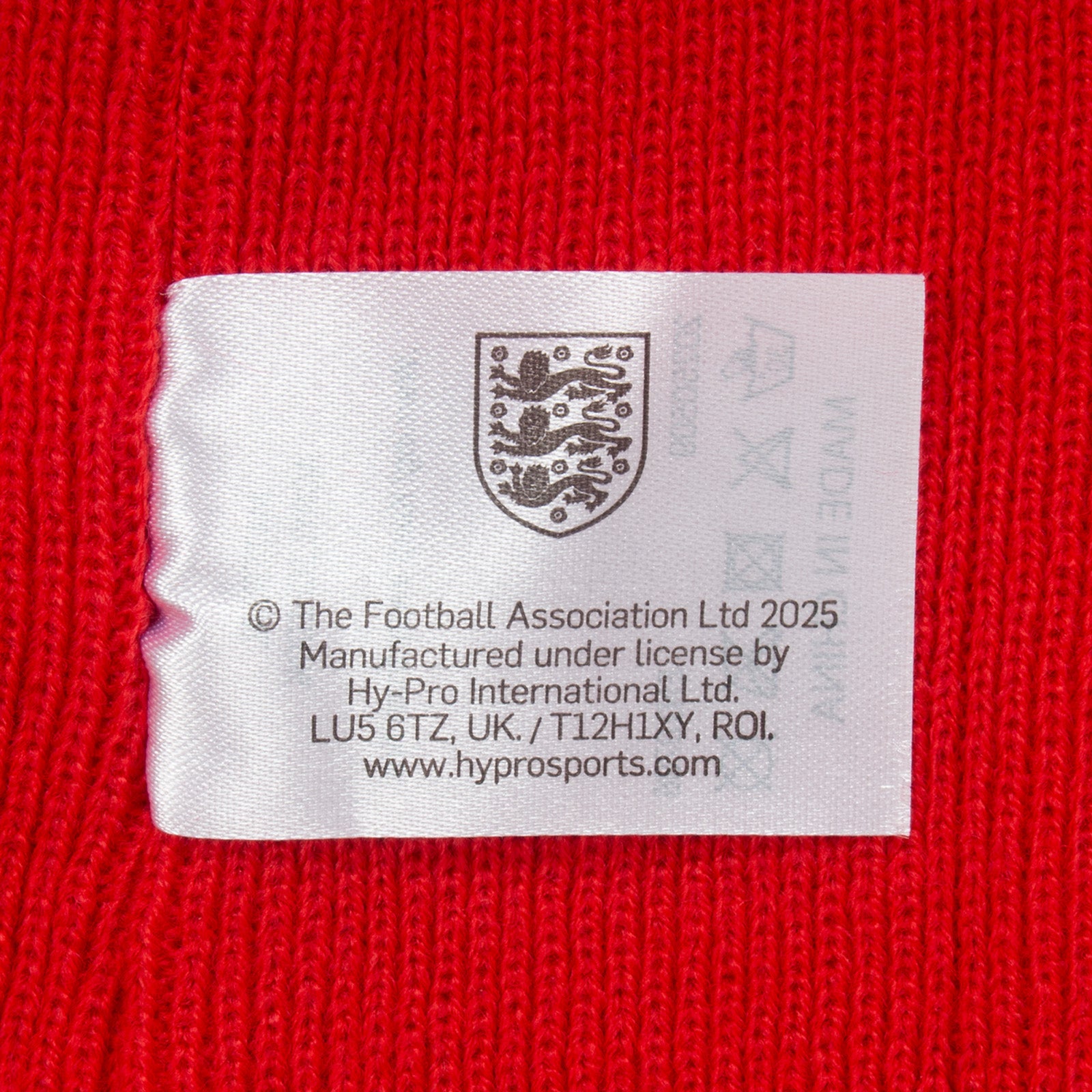 England knitted beanie hat red
